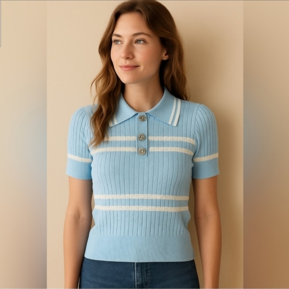 ✨ NWT: Stylish Blue Ribbed Knit Polo Top With Silver & Pearl Buttons✨